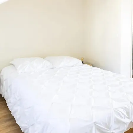 Superbe 'chardonnay' Avec Vue Sur La Vallee アパート